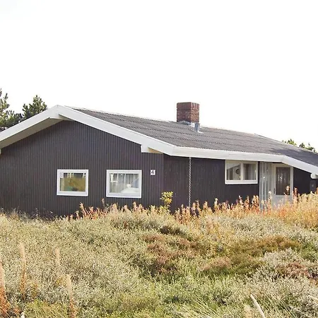 Holiday home Holiday Granvej Henne V Henne Strand
