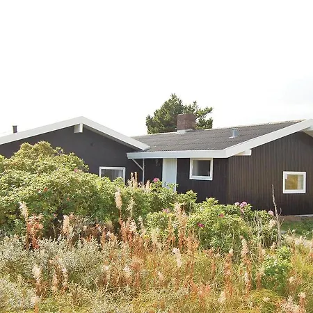 Holiday home Holiday Granvej Henne V Henne Strand